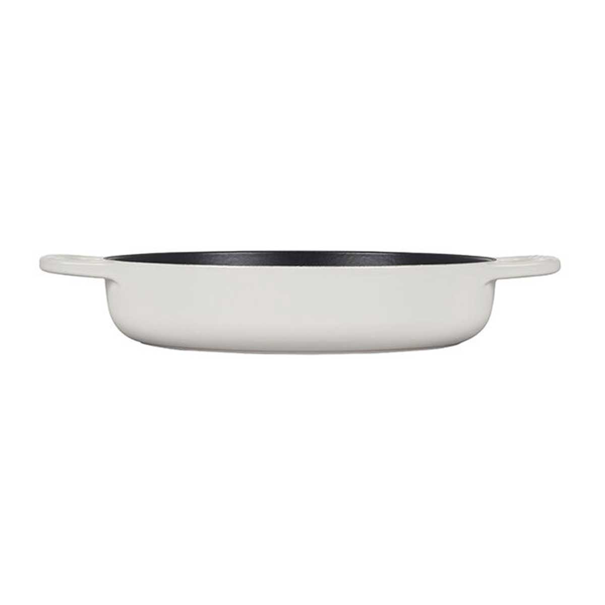 Le Creuset Everyday pan in white