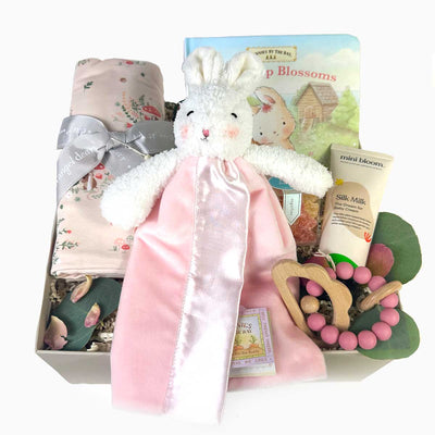 eku Box Baby Gift - Girl Welcome Baby - Girl Welcome Baby Gift Box - for the Newborn Baby Girl | ekuBOX