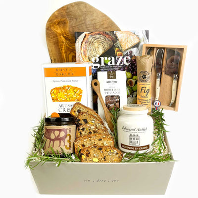 ekuBOX Gourmet Gift Box Deluxe Charcuterie with French Cheese Knives & Vegan Salami Graze Gourmet Charcuterie Gift Set Charcuterie Gift Set: Elevate Your Gifting | ekuBOX