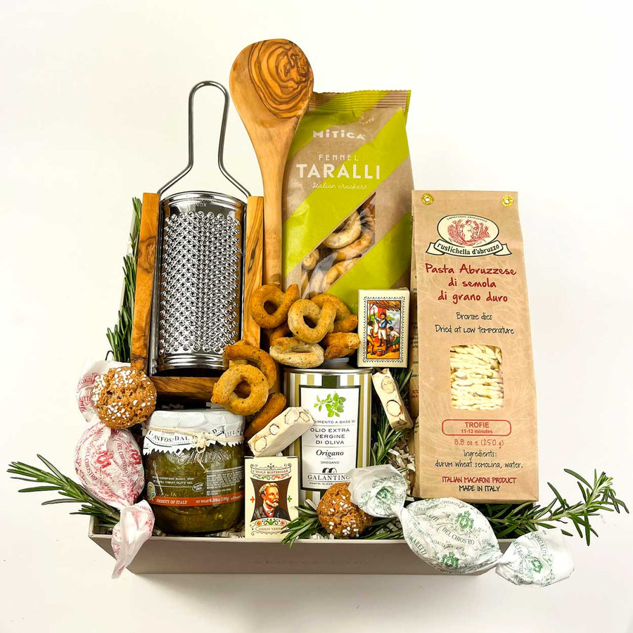 ekuBOX Gourmet Gift Box Pesto Genovese with Trofie Pasta Taste of Italy Send the Best of Italy with Our Italian Gift Basket 
