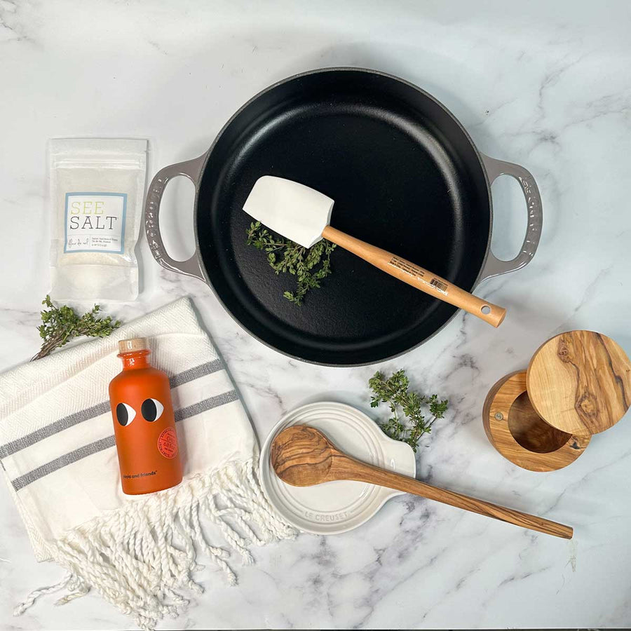Gourmet Kitchen Essentials Set with the Le Creuset Signature Everyday Pan. Set - ekuBOX