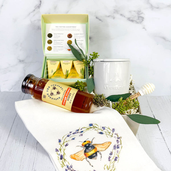 Le Creuset Honey Pot French Bee Tea Gift Set | ekuBOX