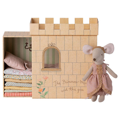 Maileg Collectibles Princess and the Pea Mouse Princess and the Pea Mouse by Maileg - ekuBOX